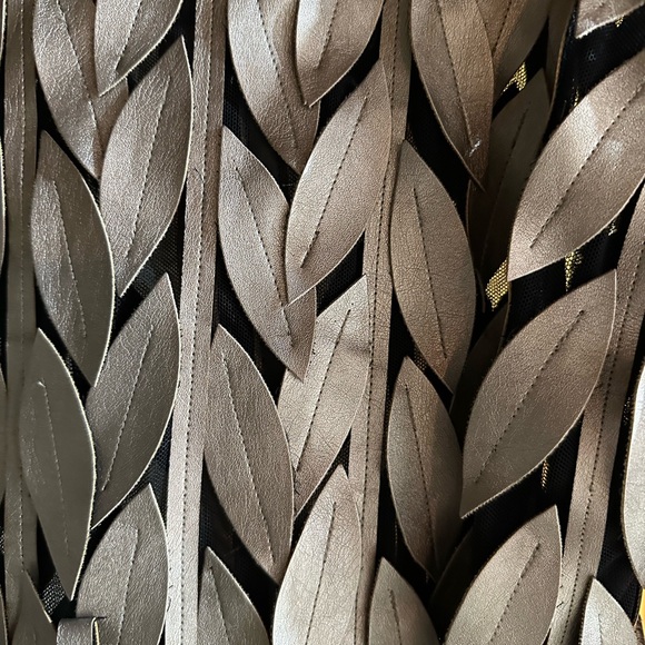 Weavz Black and Cream Leaf Pattern Blazer - Picture 4 of 4